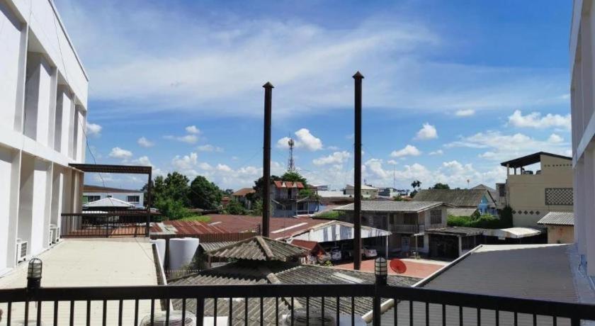 Supak Hotel Kalasin Zewnętrze zdjęcie