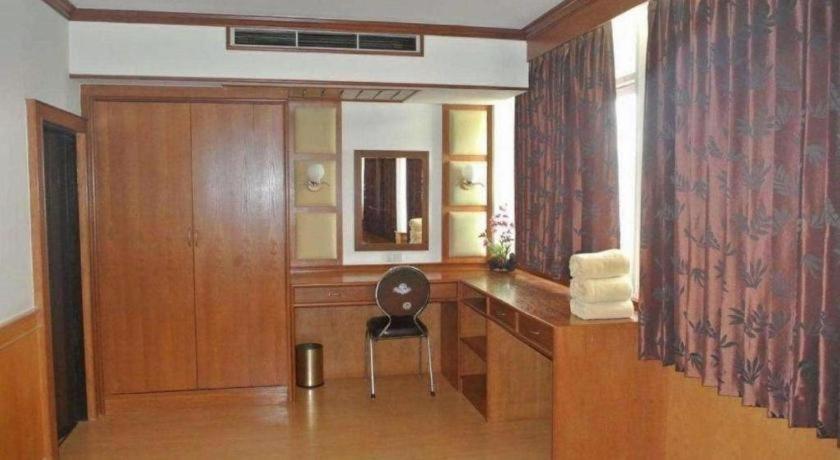 Supak Hotel Kalasin Zewnętrze zdjęcie