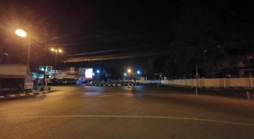 Supak Hotel Kalasin Zewnętrze zdjęcie